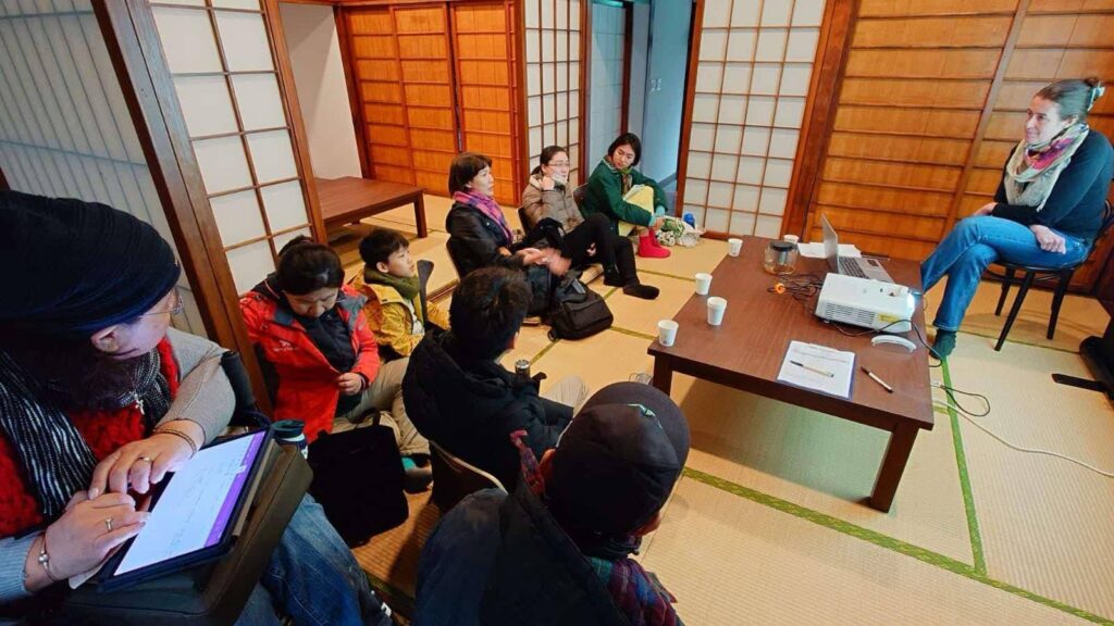 ▲臺文基地駐村作家與參加活動的書訊文友互動熱絡。（圖/臺文館 提供）