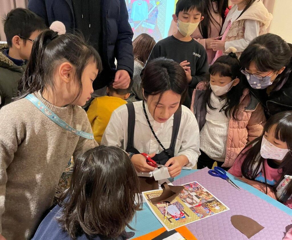 ▲參加活動的學童們展現高度的興趣。(圖/臺南生活美學館 提供)