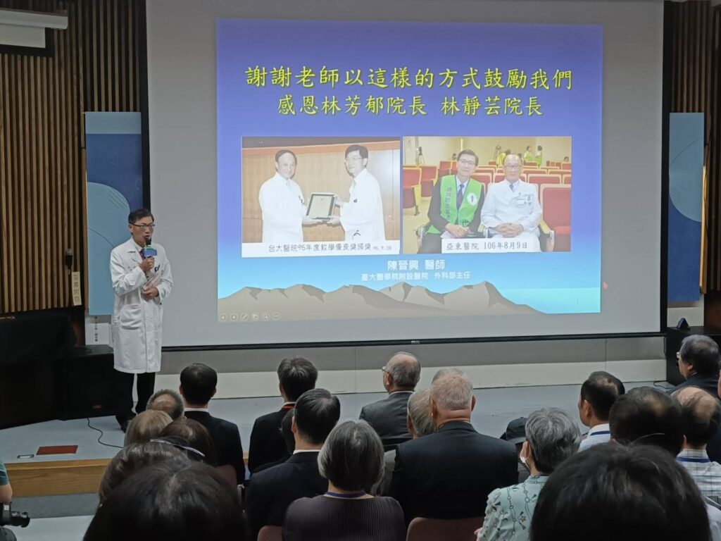 ▲曾受到林芳郁院長股勵與支持赴美深造研究的台大外科部主任陳晉興醫師，侃侃而談林芳郁院長的醫政、醫術與醫德，令人感佩。（記者 辛澎祥/攝）