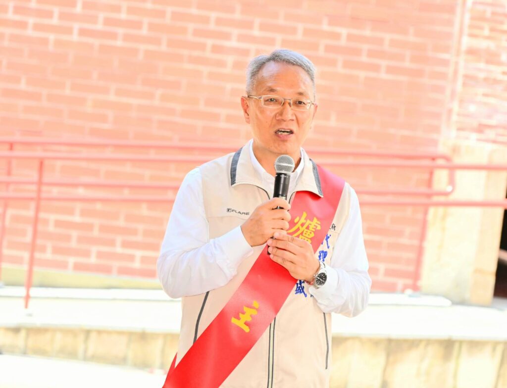 ▲宜蘭縣代理縣長林茂盛致詞,表達對傳統歌仔戲文化的重視。(圖/宜蘭縣文化局 提供)