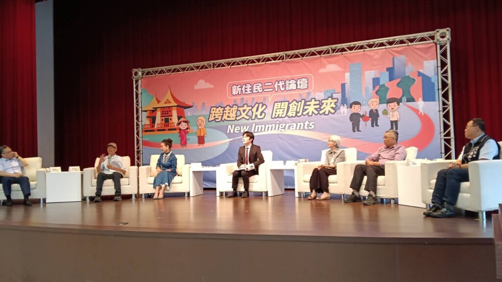 ▲「新住民二代論壇-跨越文化 開創未來」活動,在臺中市政府隆重登場,受到政府與民間高度的關注與重視。(圖/賴慕芬 提供)
