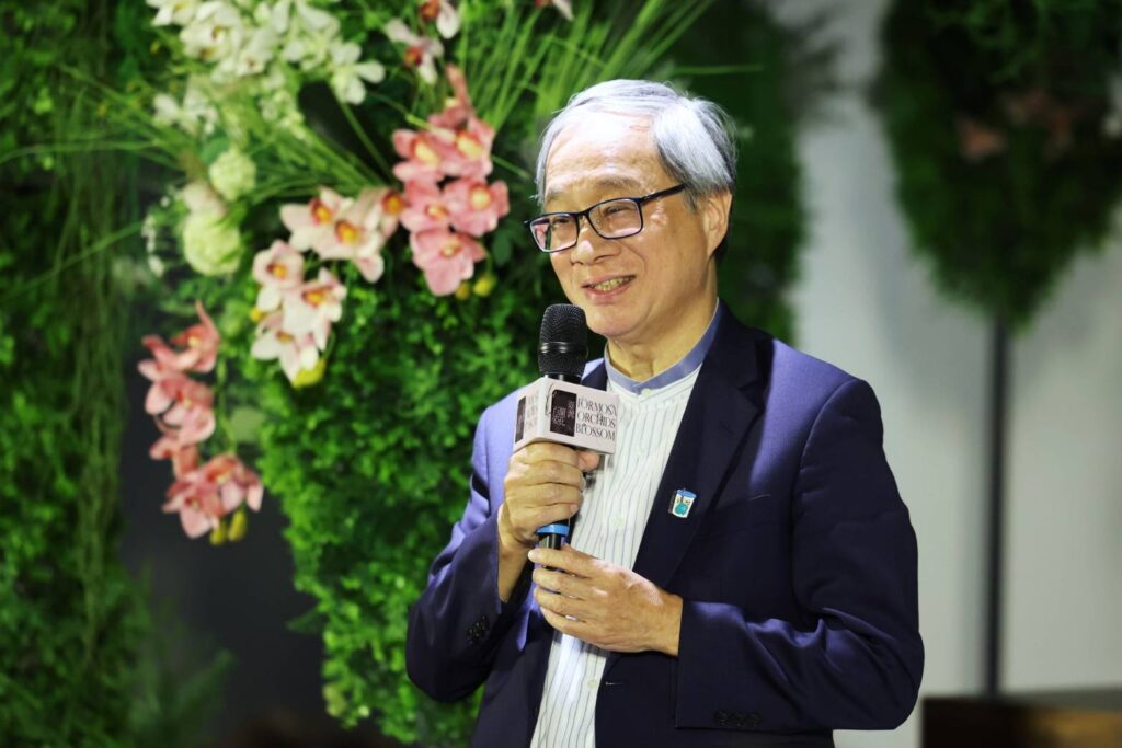 ▲文化部長李遠致詞時表達對臺灣蘭花百姿臺北展的重視與深摯意義。（記者 辛澎祥/攝）