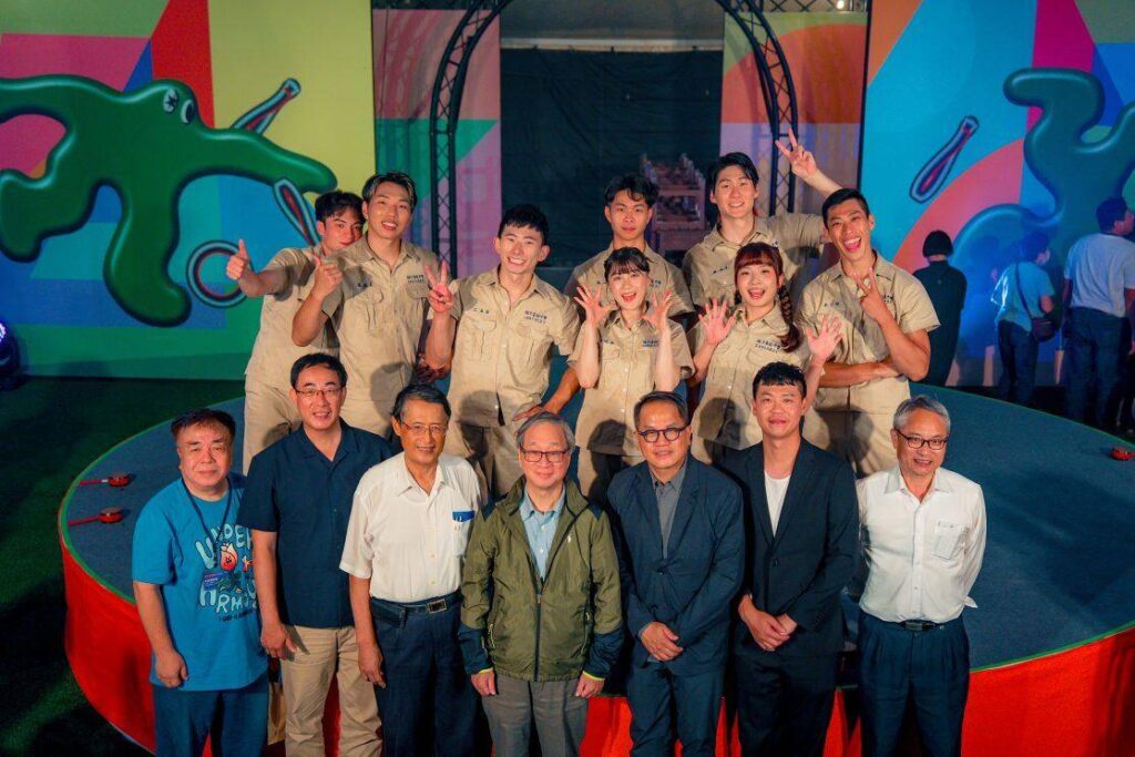 ▲身體藝術節的主協辦方與演出代表合影留念。（圖/文化部 提供）