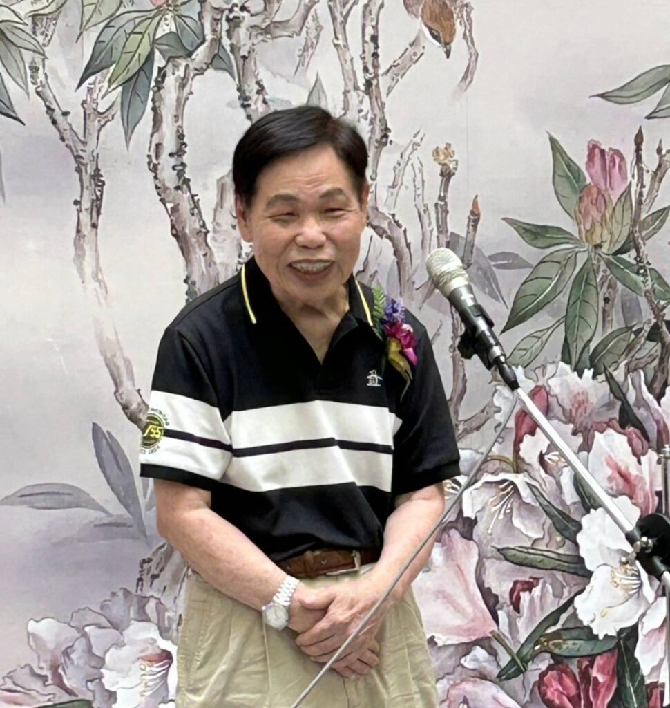 ▲桃園市書法學會前理事長陳綠文認為,中華書道學會在創會書法大師謝宗安奠定的基礎上,勇於創新與精進,創作成就格外彰顯。(記者 辛澎祥/攝)