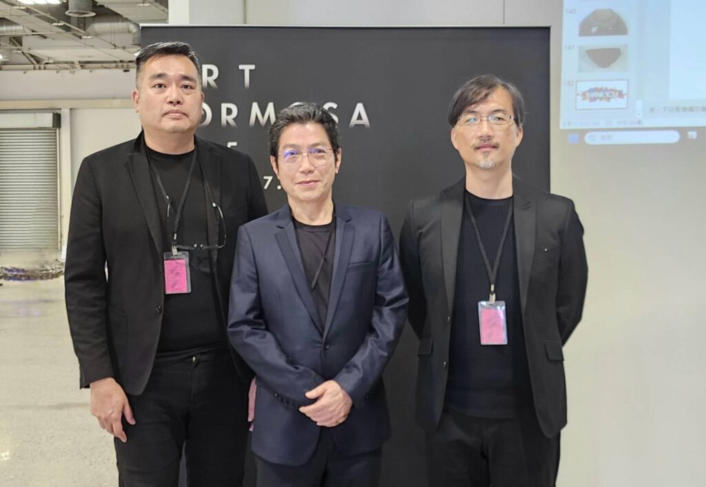 ▲擔任藝術論壇的三位教授級主講人張正霖主任（左起）胡懿勳教授及陳宏星助理教授，提供藝術市場專業的研究理論與實務觀察經驗與來賓分享，受到與會者正面評價。（記者 辛澎祥/攝）