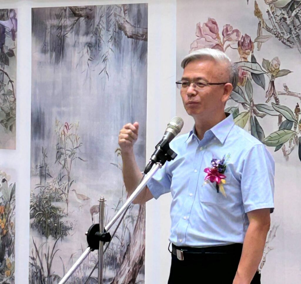 ▲中華書道學會前理事長,現為中華文化藝術總院書法院院長楊旭堂,認為在文化共鳴與書藝外交的前提下,將賦予展覽全新面貌。(記者 辛澎祥/攝)