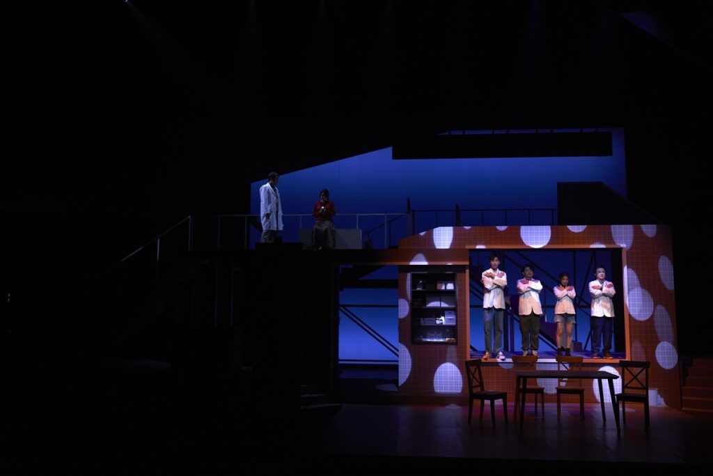 活性界面製作《NEXT TO NORMAL 近乎正常》獲11項東尼獎提名。( 攝/陳韋勝）