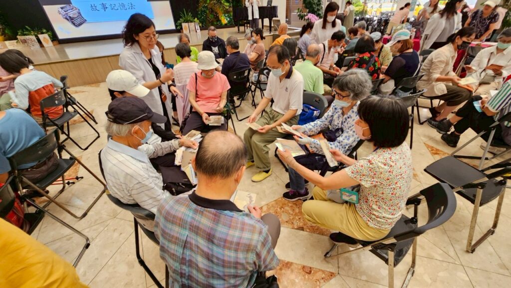▲展覽現場湧入大批民眾參與活動，場面熱烈。（圖/故宮 提供）