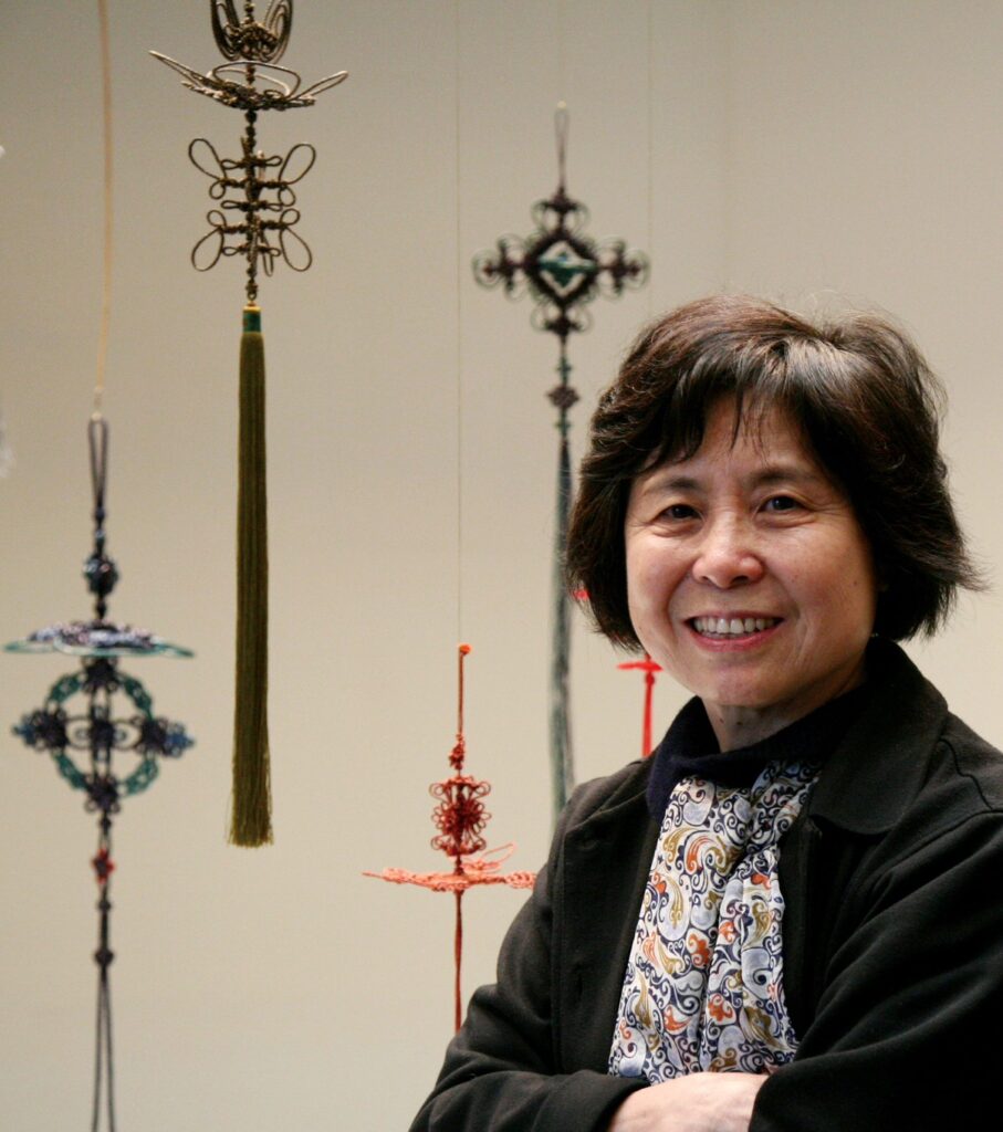 ▲陳夏生藝師與她的精湛作品,成為展出焦點。(圖/臺北市文化局 提供)