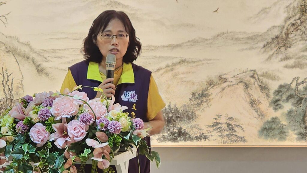 ▲彰化縣政府文化局局長張雀芬致詞時表示,相當推崇林文嶽老師在崇高的藝術成就同時,對臺南白河故鄉的社區總體營造的付出,令人讚佩。(記者 詹佳綺/攝)