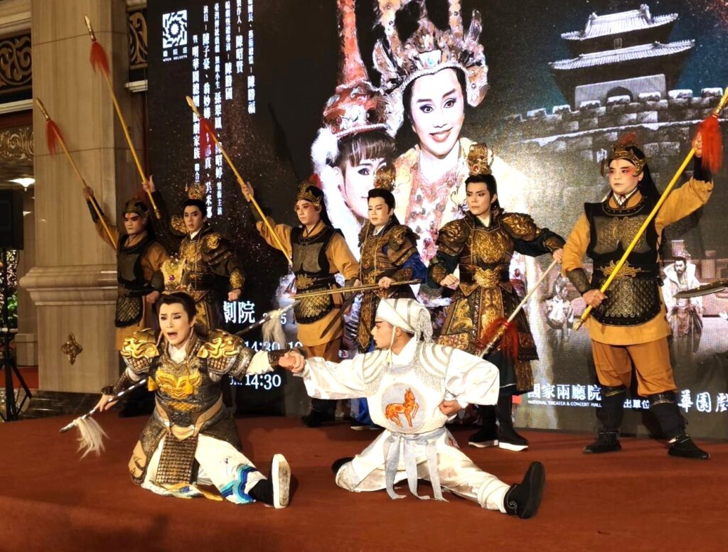 明華園傳承多年,新生代已能獨當一面,表現不俗。(記者 陳安婷/攝)