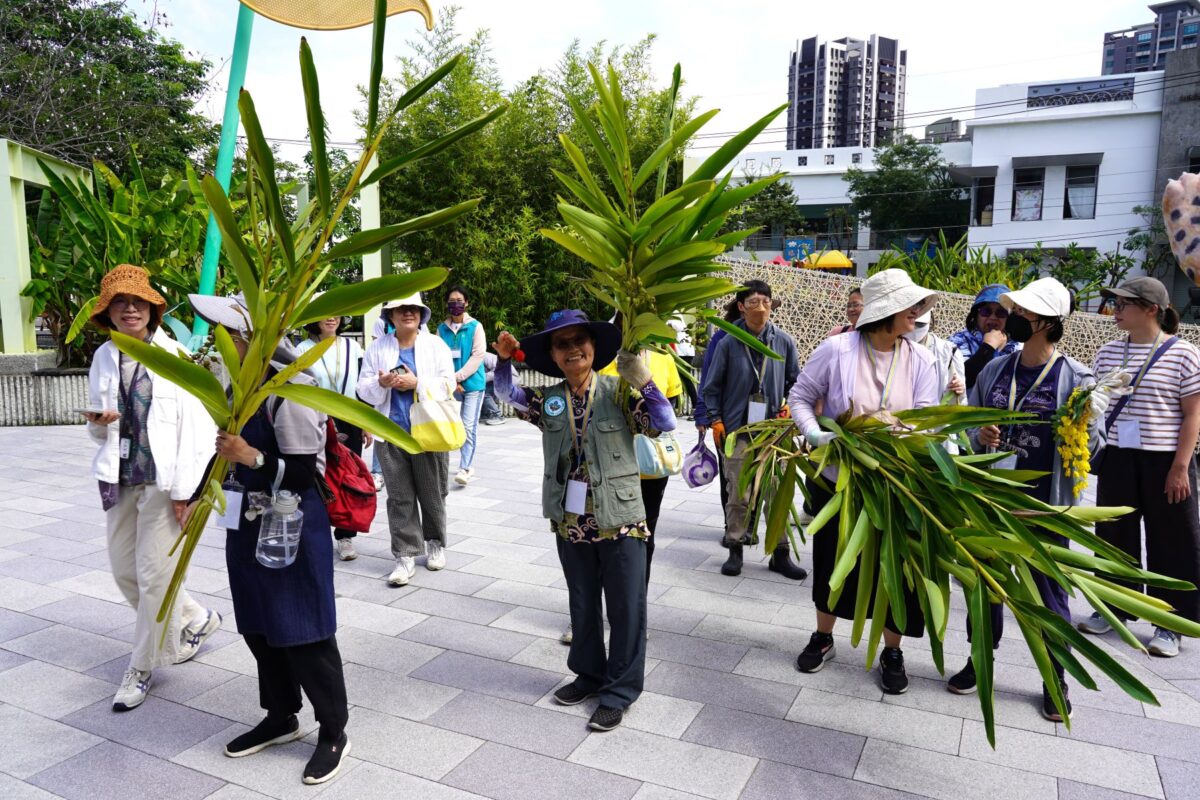中巿纖博館《尋色大里》工作營   踏查體驗植物色彩魔法
