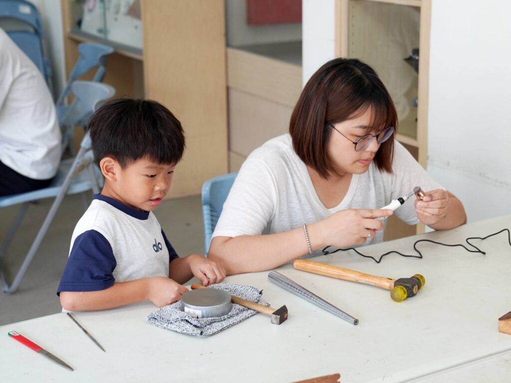 ▲親子共同參與共學生活活動,展現學習的慾望與潛能。(圖/工藝中心 提供)
