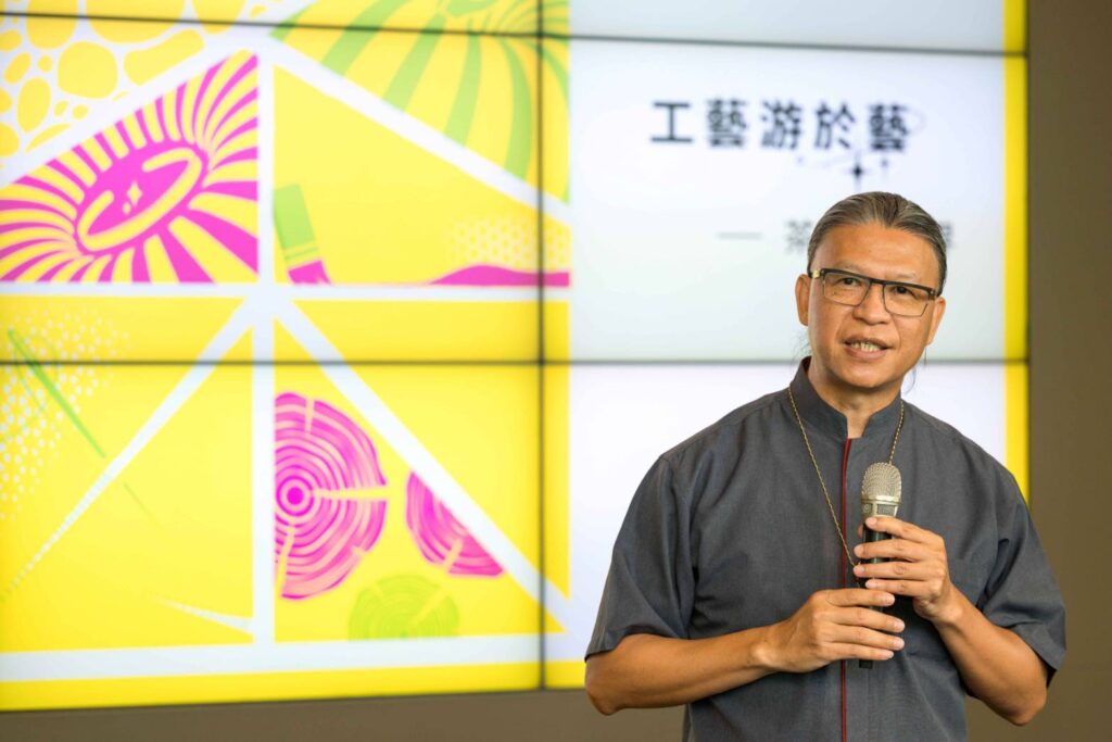 ▲工藝中心主任陳殿禮致詞時表示,藉由暑期人才培訓的過程讓工藝游於藝的精神具體彰顯。(圖/工藝中心 提供)