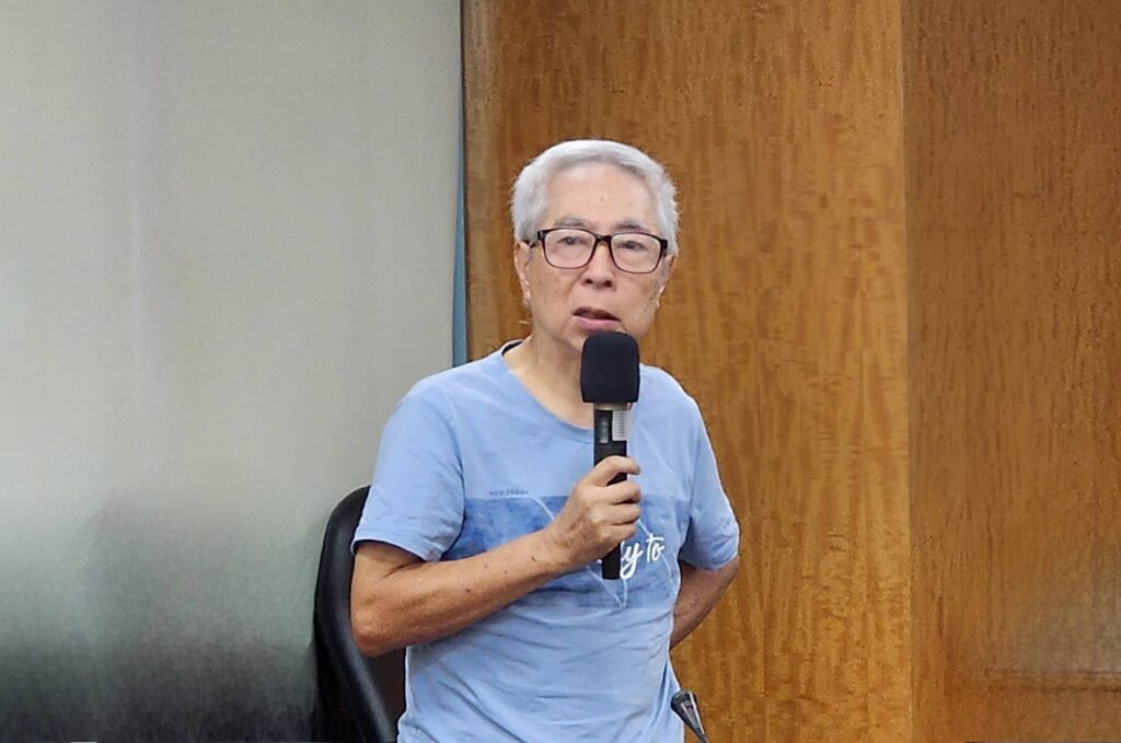 ▲蘇軾文化研究會理事長李常生，強調未來將與東粉堂書畫會合作，大力推動蘇東坡的相關文獻與詩書畫展讀活動。（記者 詹佳綺/攝）