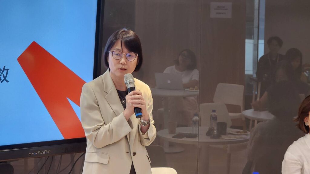 ▲新任文策院院長王敏惠，首次面對媒體展現特定專業形象，並擘畫未來三年的政策計畫與願景。（記者 辛澎祥/攝）