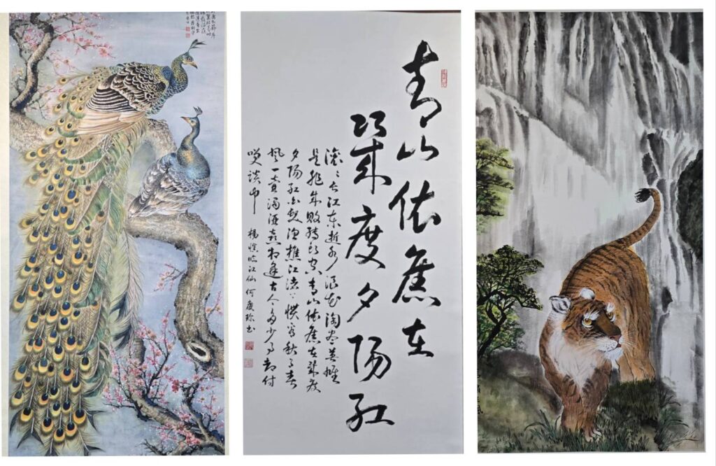 ▲中華畫筌協會會員聯展的作品皆為一時之選,且質量兼俱,從左至右的參展老師毛厚財、何慶珍與吳珍梅之參展畫作,呈現深邃靈動的內涵,彰顯豐沛眼界之視覺美感。(記者 詹佳綺/攝)