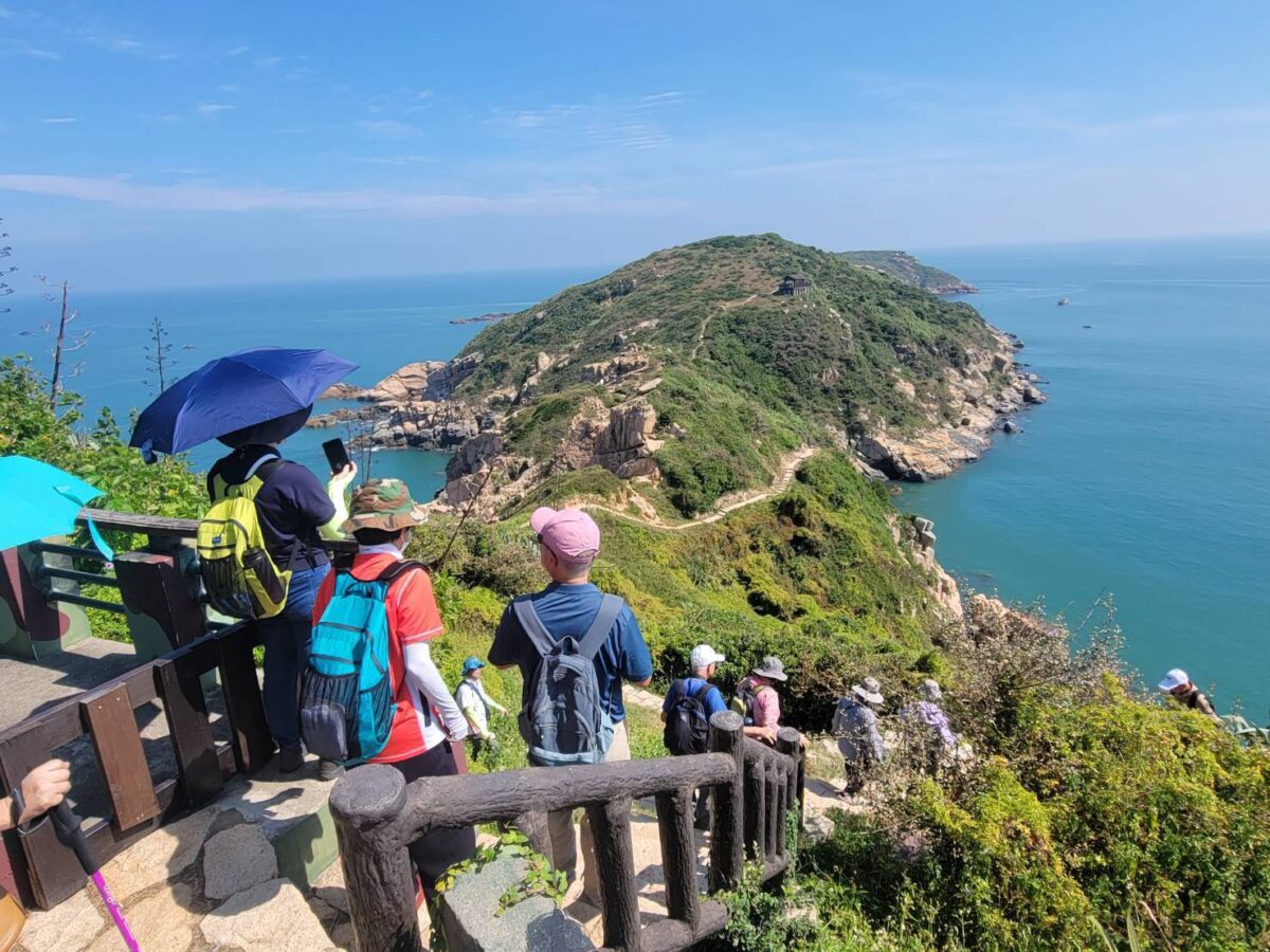 馬管處倡議島嶼淨行永續觀光 La  企業率先響應馬祖徒步慢旅   打造台灣徒步旅遊新浪潮
