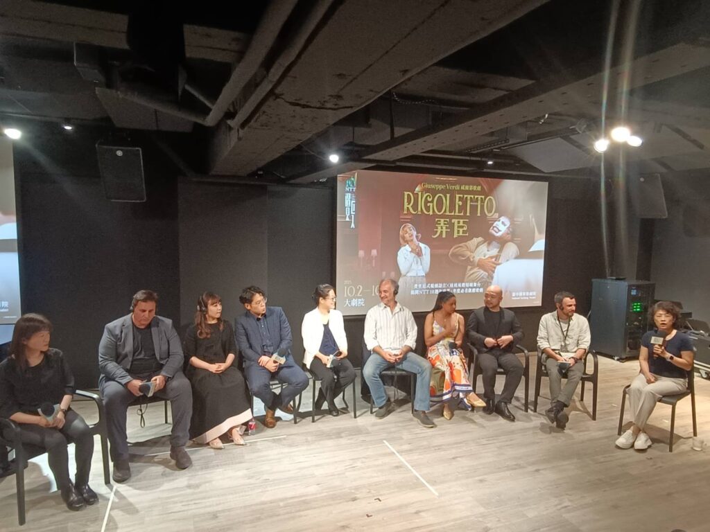 ▲出席演員對談活動，編、導與演員之間表達對「弄臣」劇作的觀感與演出的經驗，內容相當豐富。（記者 辛澎祥/攝）
