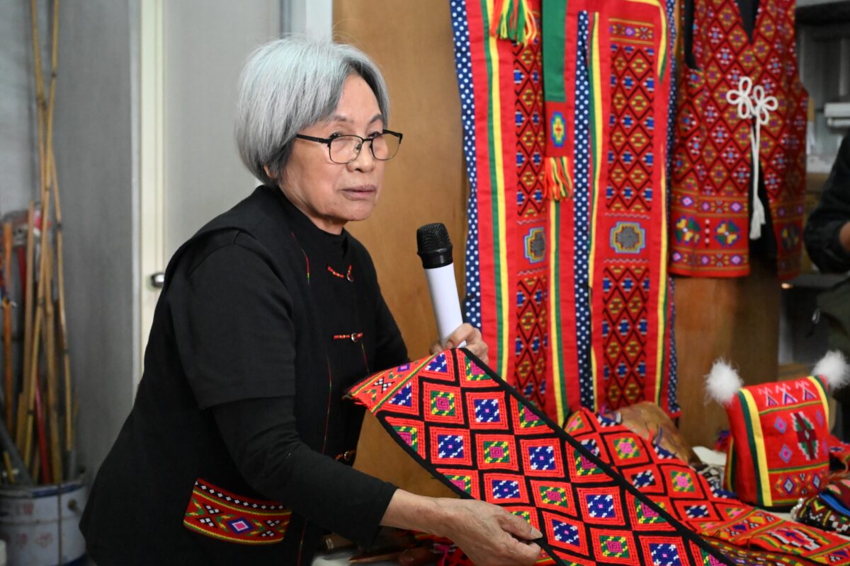 重要傳統工藝  卑南族傳統織布  認定保存者Sunay Paelabang孫菊花
