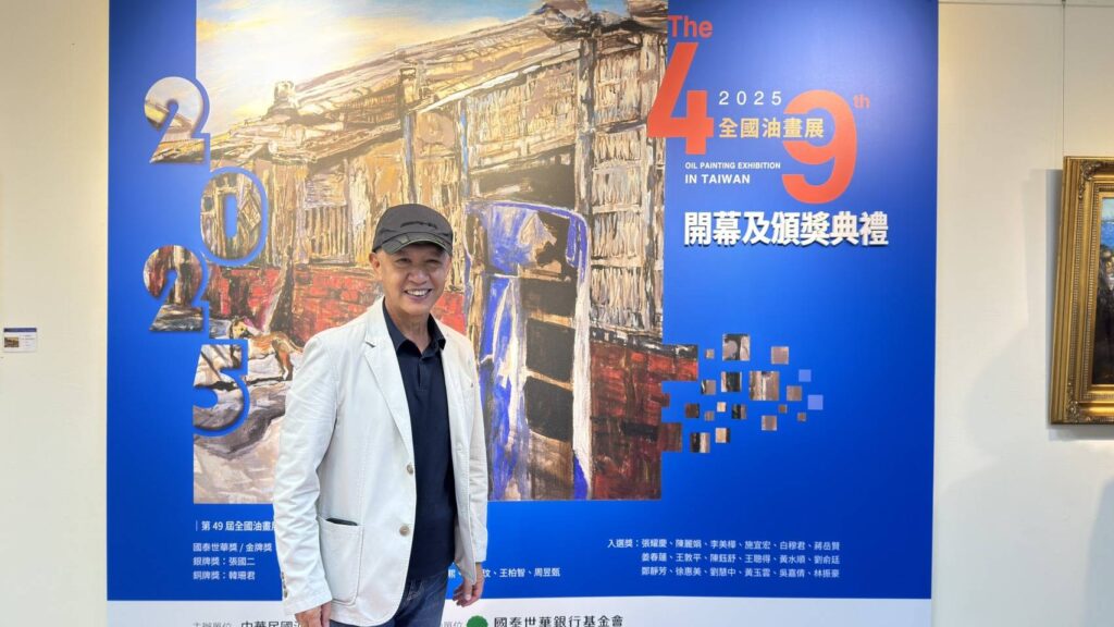 ▲中華民國油畫學會理事長楊永福，說明了這次臺中聯展的作品內容與正面意義。（圖/臺中市政府文化局 提供）