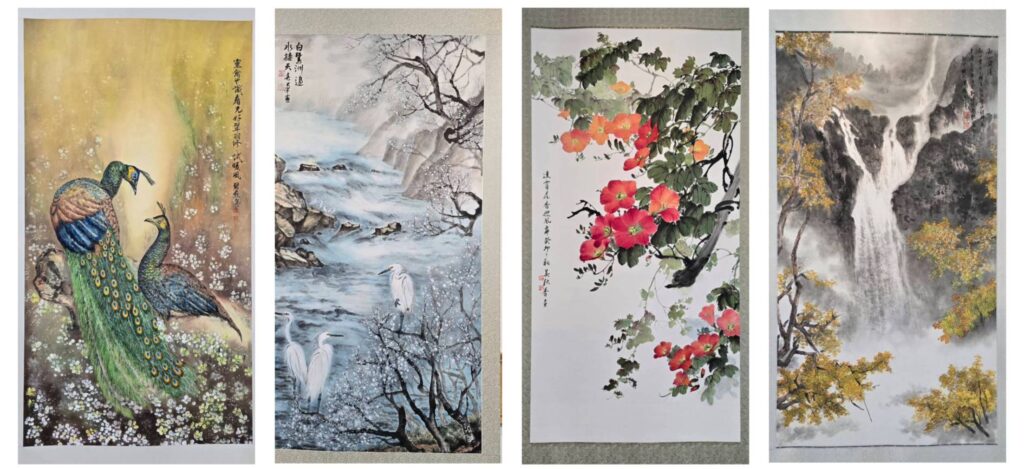 ▲參加中華畫筌協會參展藝術家的部份作品,從左至右為廖碧燕、楊春菊、吳秋香及陳耀宗之展出畫作。(記者 詹佳綺/攝)