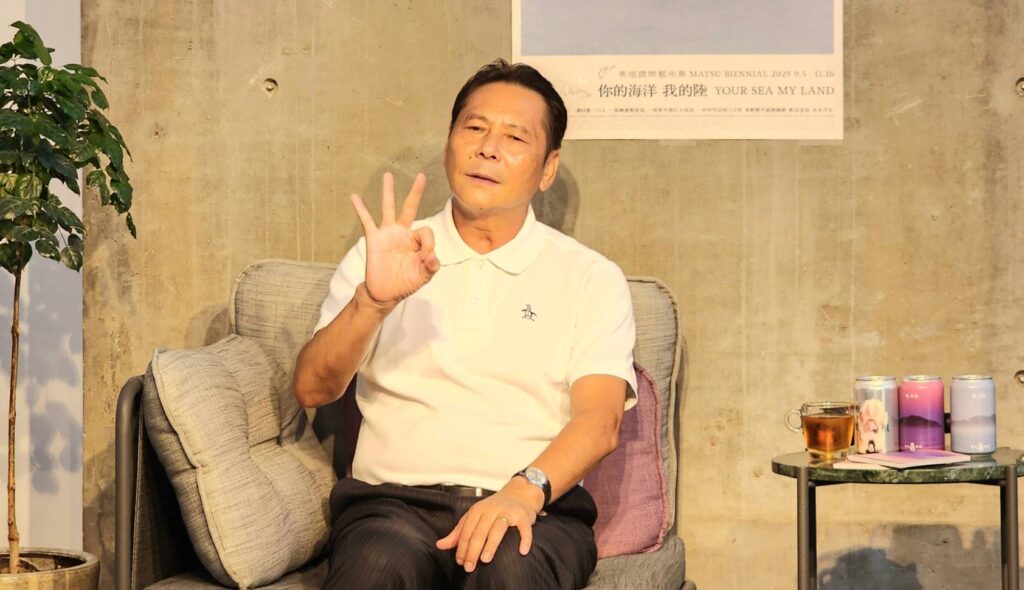 ▲連江縣縣長王忠銘說明馬祖國際藝術島的特色與類型，誓言馬祖將形塑自己的藝術基調，並穩健的走出馬祖自己一條路。（記者 辛澎祥/攝）