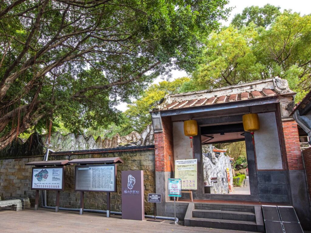 ▲「月光織戀」即日起登場,林本源園邸點亮浪漫光雕。(圖/新北市觀旅局 提供)