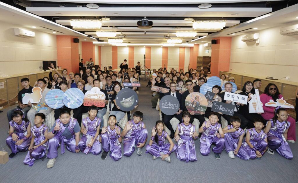 ▲三大表演團體代表與主協辦單位開心合影留念。（圖/臺北市文化局 提供）