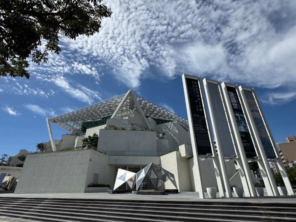 「臺南文資月」系列活動「哪座當代建築最值得成為未來古蹟？」提供市民思考文資與生活的關連性。（圖/文化局提供）