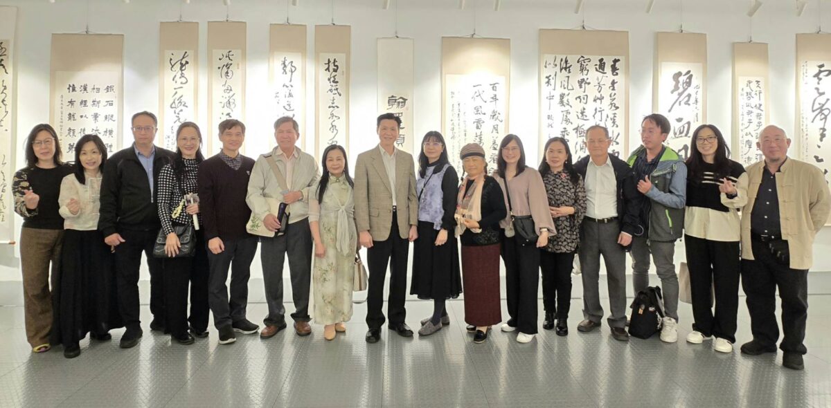 翰墨頌中華  文化源遠長  第二屆于右任盃海峽兩岸青少年優秀書法作品展  搭建交流平台  深化兩岸情誼  備受正面評價