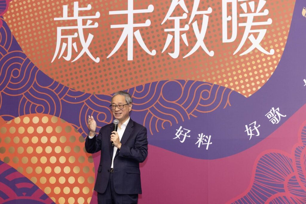 ▲文化部長李遠透過歲末敘暖活動向資深藝人表達敬意與謝意。（圖/文化部 提供）