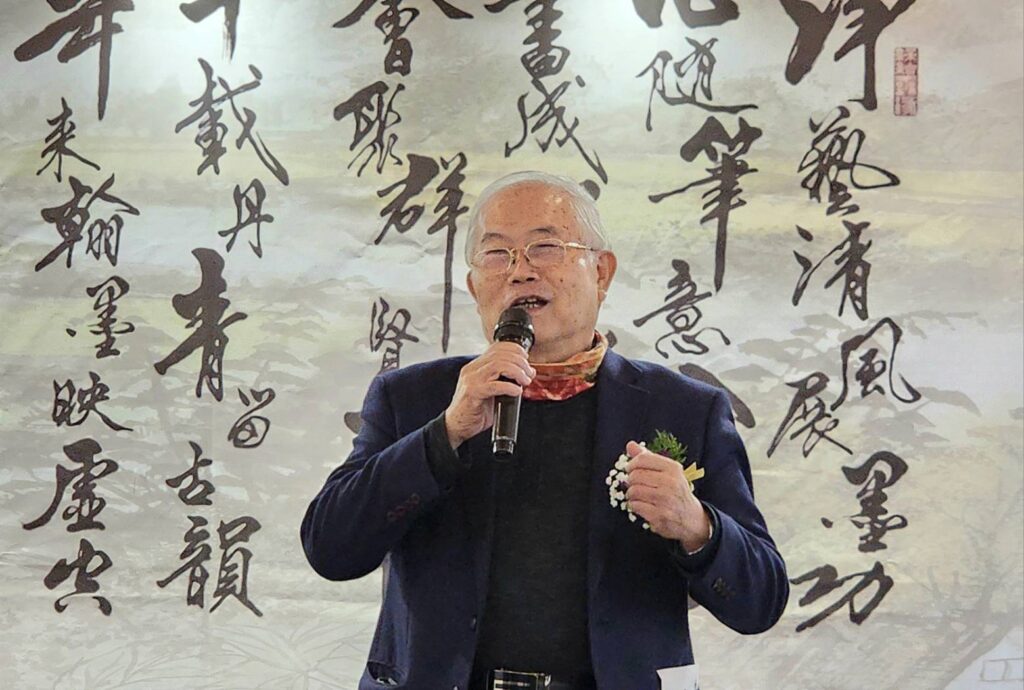 ▲臺灣文聯臺灣書法家協會會長沈榮槐表示，看到這次十周年大展的展出作品，可謂質量兼俱，積極展現文化正面的力量。（記者 詹佳綺/攝）