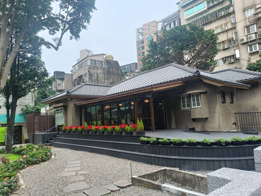 ▲劉青和故居所帶給大家懷念與汲古創新的眼界。(記者 辛澎祥/攝)