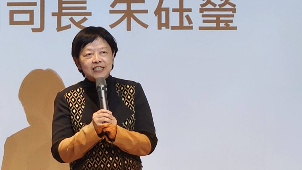 ▲文化部人文及出版司副司長朱砡瑩致詞時表達對活動的肯定與支持,並對得獎人道賀。(記者 辛澎祥/攝)