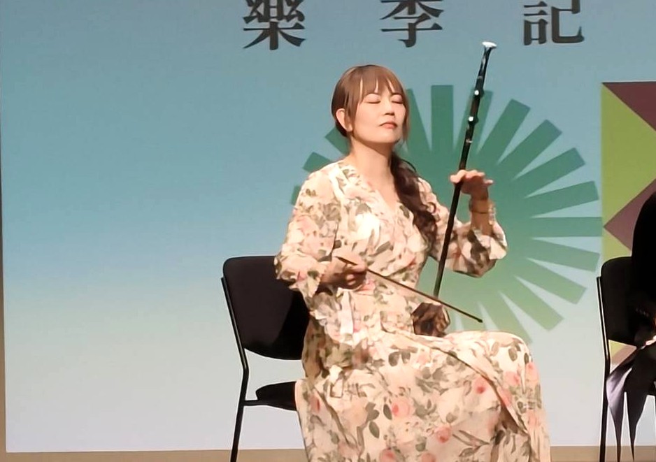 樂團副首席高孟嵐演出《二泉映月》精彩片段。（記者 陳安婷/攝 ）
