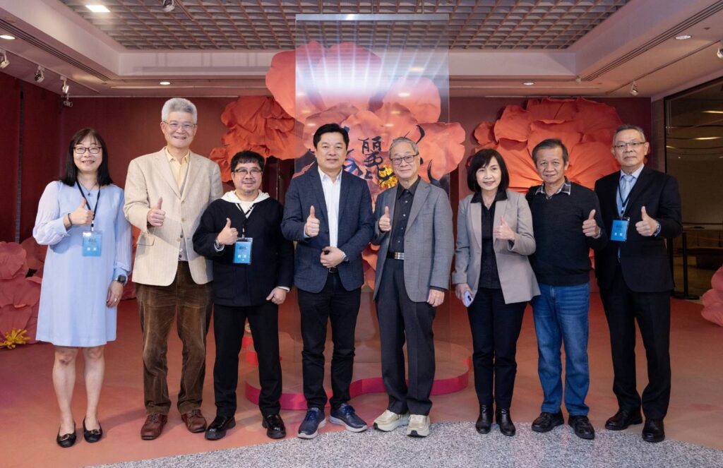 ▲與會貴賓在開幕式上合影留念。(圖/文化部 提供)