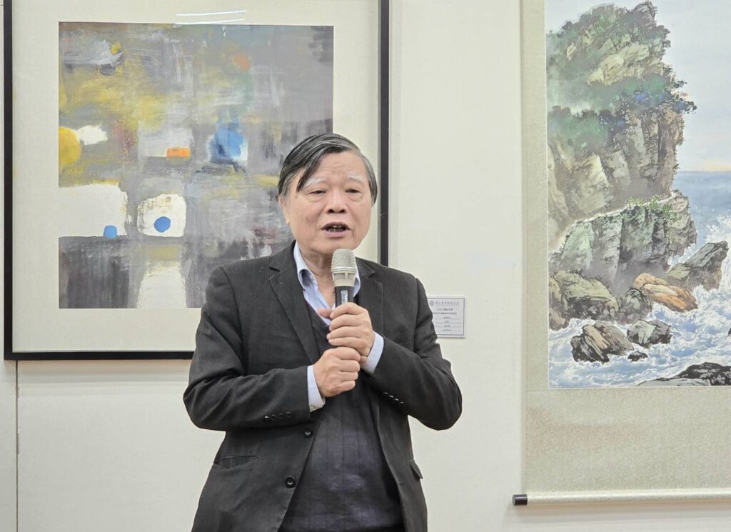 ▲前臺藝大副校長林進忠認為，張進勇在當代繪畫藝術的表現，成就相當可觀，樹立了正面的典範。（記者 詹佳綺/攝）