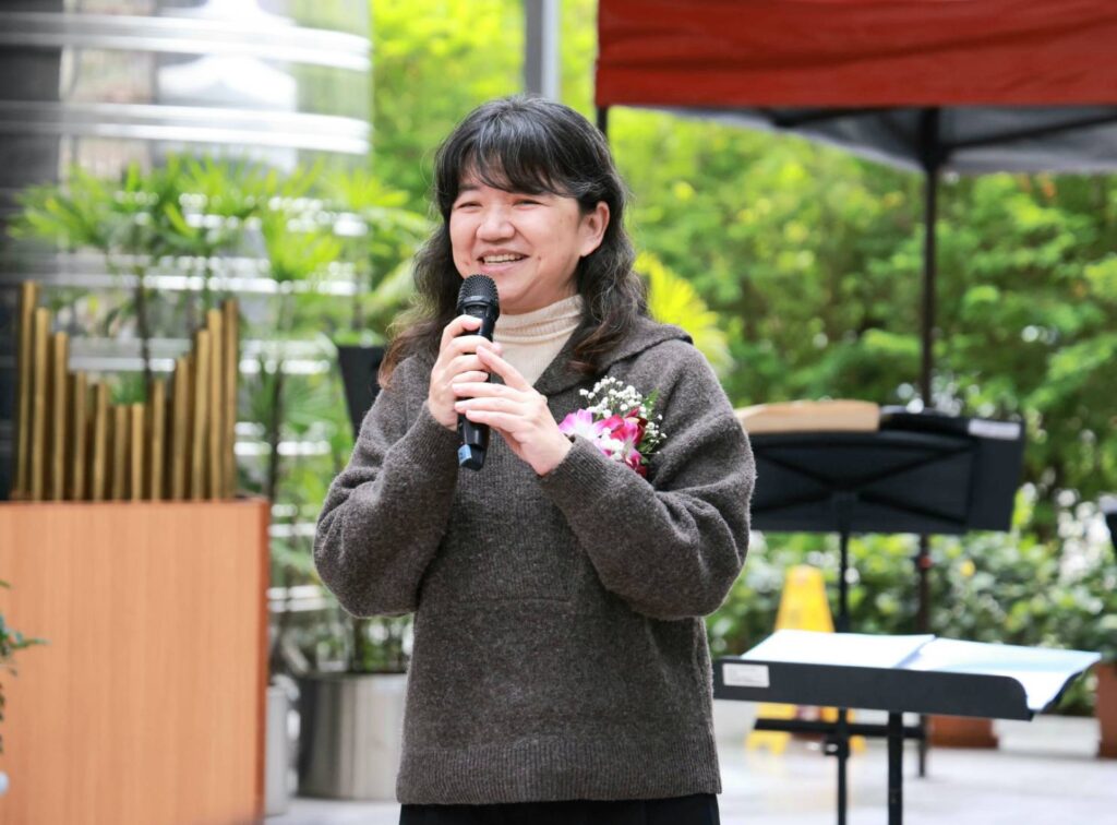 ▲文化部政務次長李靜慧致詞時表達對寫春聯記憶中的趣事，對於以國父紀念館為中心的文化廊帶區域發展，表達高度的期待。（記者 詹佳綺/攝）