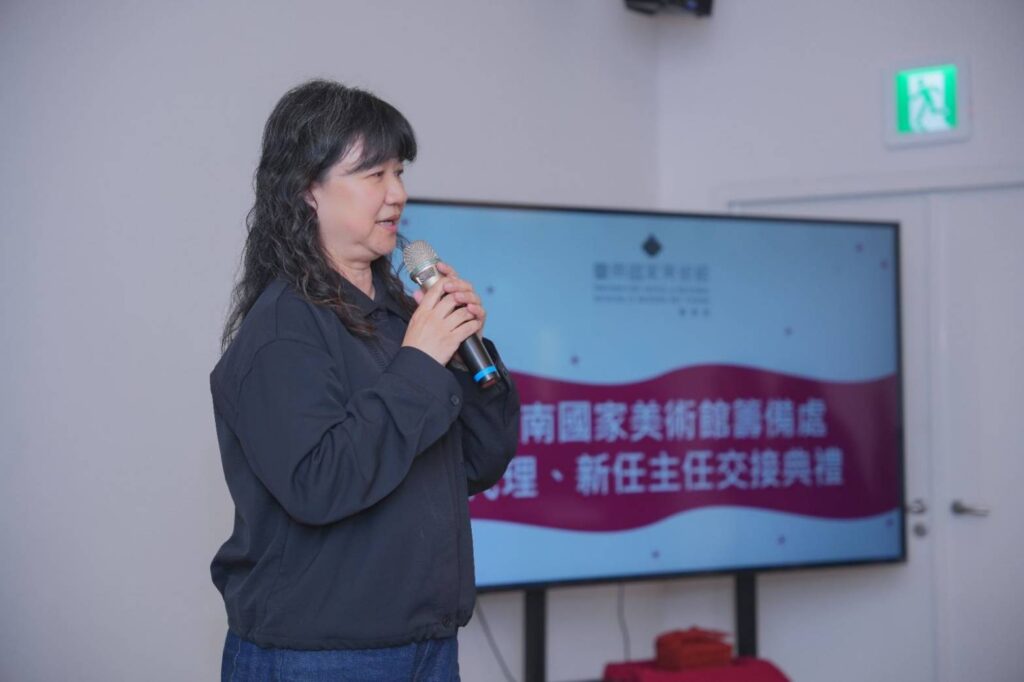 ▲文化部次長李靜慧致詞時表示對新任籌備處主任莊佩樺的期勉,也對卸任的黃宏文代理主任表達感謝之意。(圖/文化部 提供)