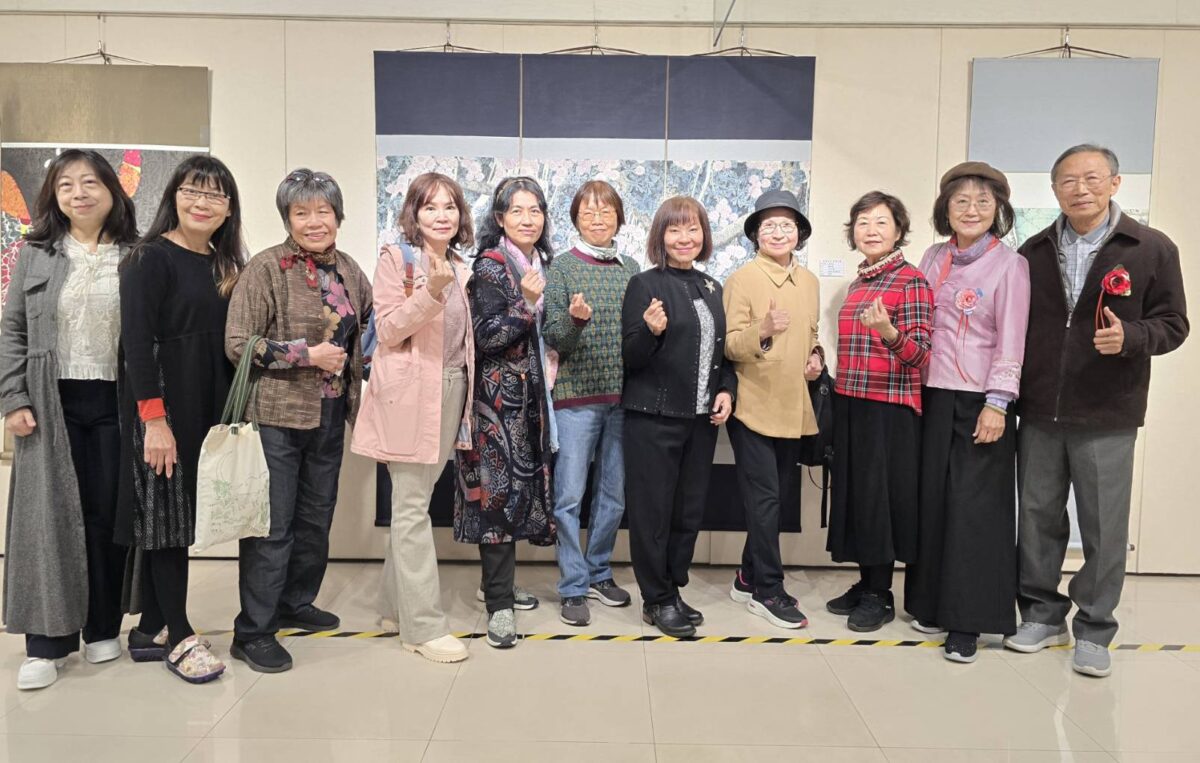 藝享人生  美夢成真  10位現代水墨藝術家聯展土城登場  在筆墨與心境交融中  呈現深具質量與光熱的藝術饗宴
