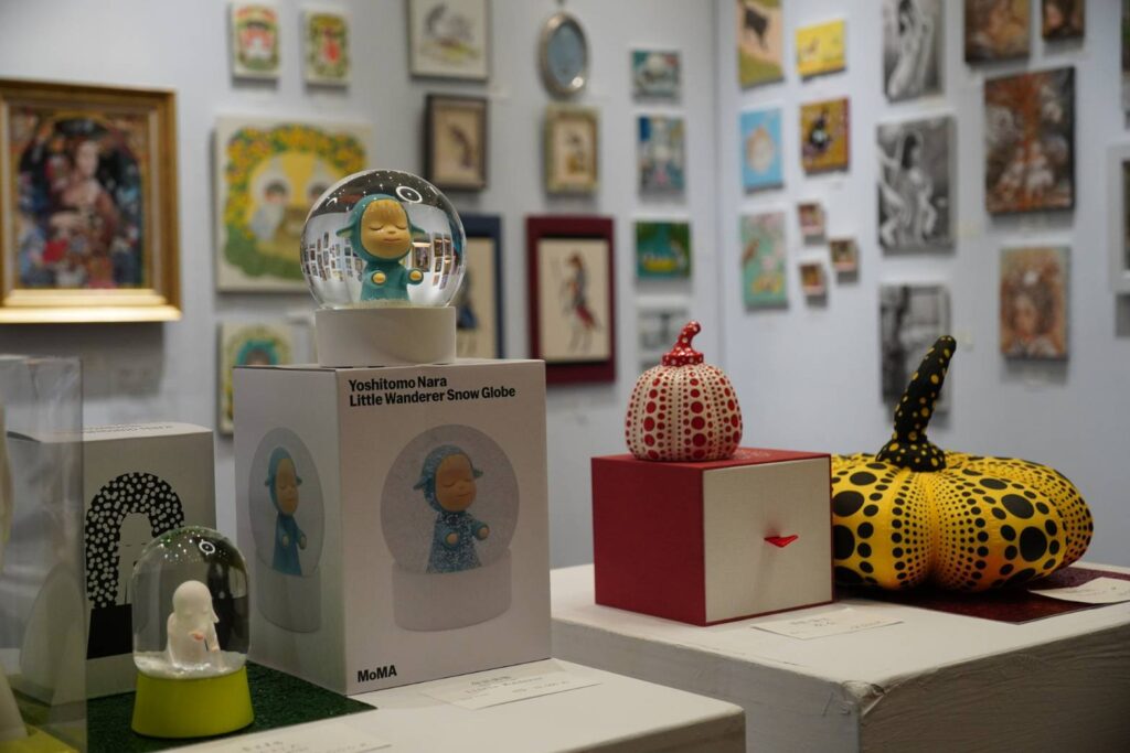 ▲在高雄藝博會展出的部份展品，多元豐富，質量兼俱。（圖/大苑藝術 提供）