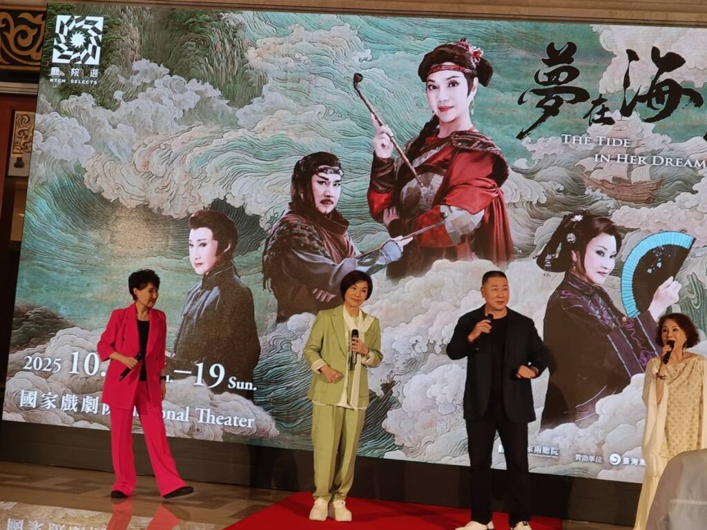 ▲戲曲藝師的人脈與資源整合，讓文化藝術的扎根更加具體落實。（記者 辛澎祥/攝）