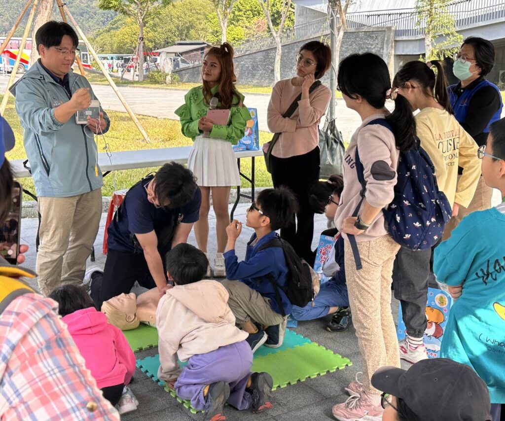 ▲活動中公佈15條步道尋跡集章同步啟動。（圖/阿里山風管處 提供）