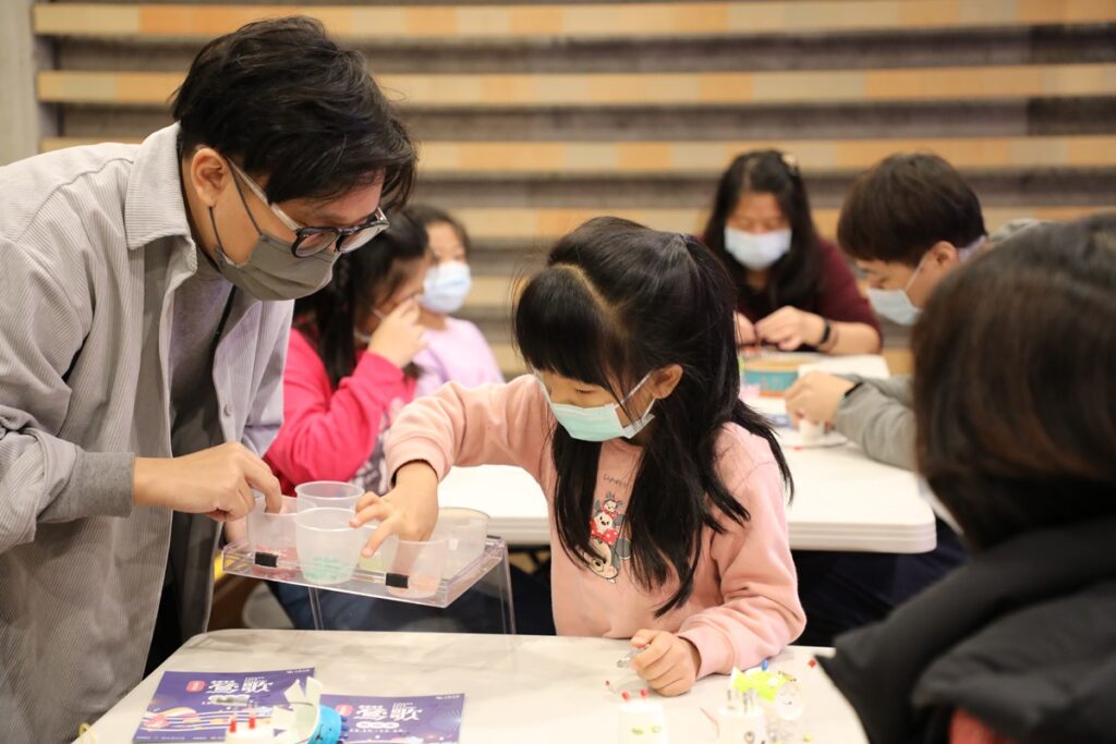 2026「外掛學校」視覺藝術工作坊：「微生物的（代）發聲練習」。（圖/兒美館提供）