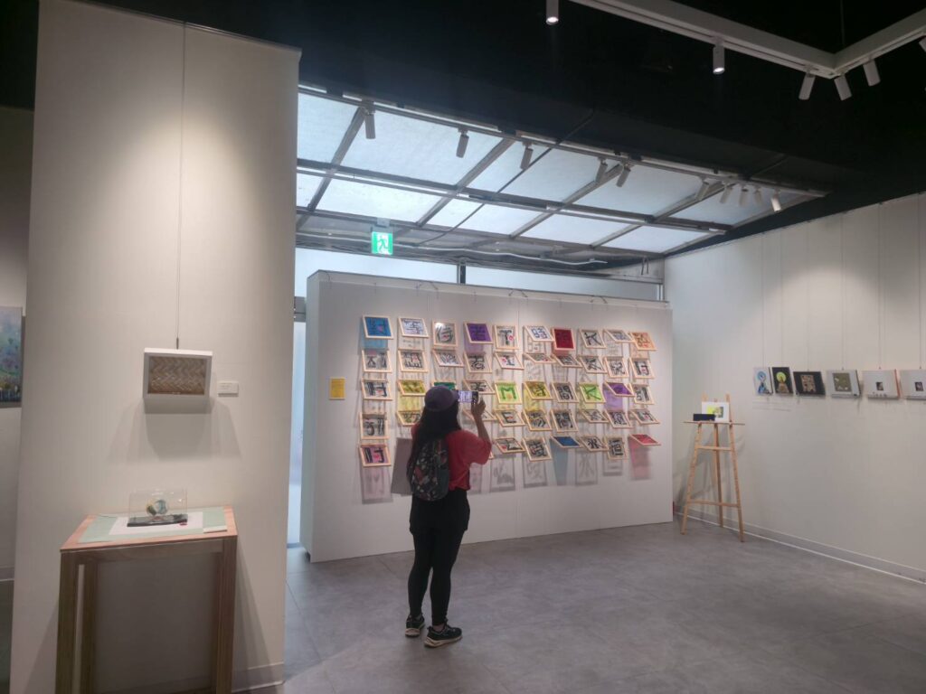 ▲展品與觀者的互動呈現，是此展的特殊設計與安排，為觀者帶來另一種觀展的體驗。（圖/臺北市藝文推廣處 提供）
