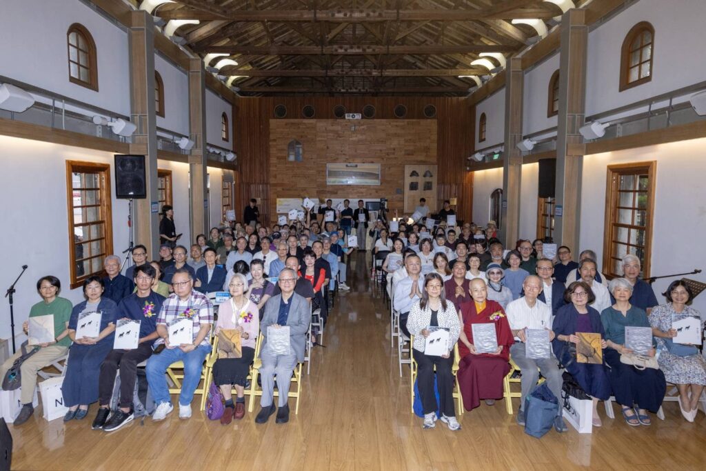 ▲與會貴賓及攝影暨文化界人士合影留念。（圖/文化部 提供）