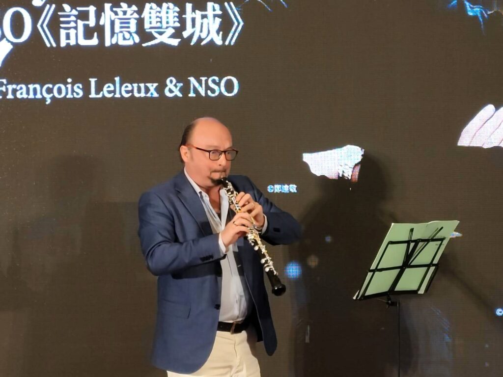 馮思瓦.勒樂現場小露一手,呈現當代雙簧管巨擘的魅力。(記者 陳安婷/攝)