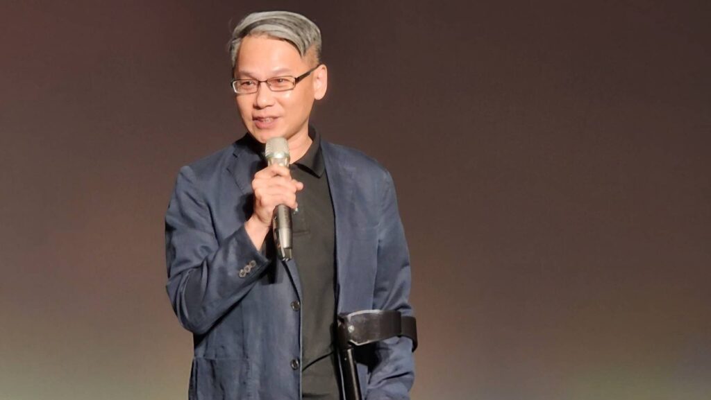 ▲傳藝中心副主任王逸群致詞時表達對臺灣䂊劇團的年度大戲「東窗謀計」的肯定與讚譽，期待大家都能踴躍前往觀賞。（記者 辛澎祥/攝）