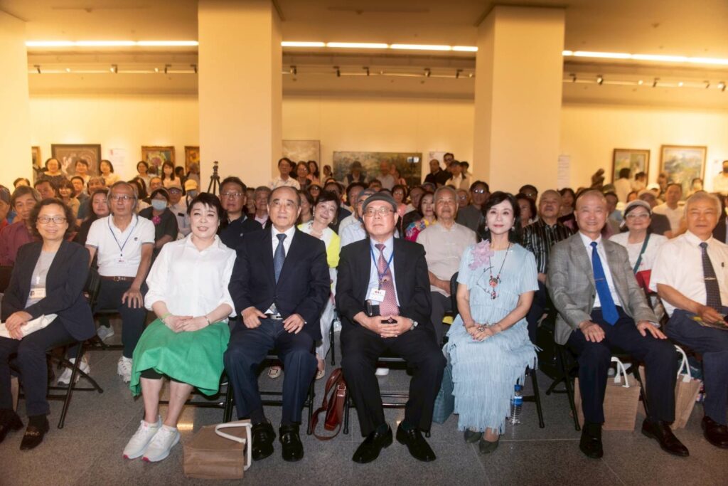▲開幕式上出席貴賓冠蓋雲集,現場顯得相當熱絡。(圖/陳志芬 提供)